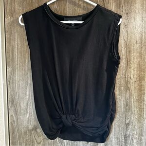 Black Sleeveless T Shirt